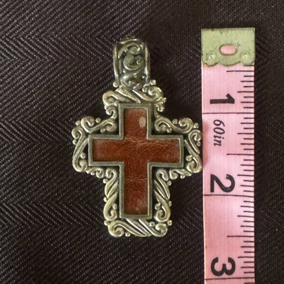 Gorgeous Cross Pendant Sterling Sivler 925 - Picture 2 of 6